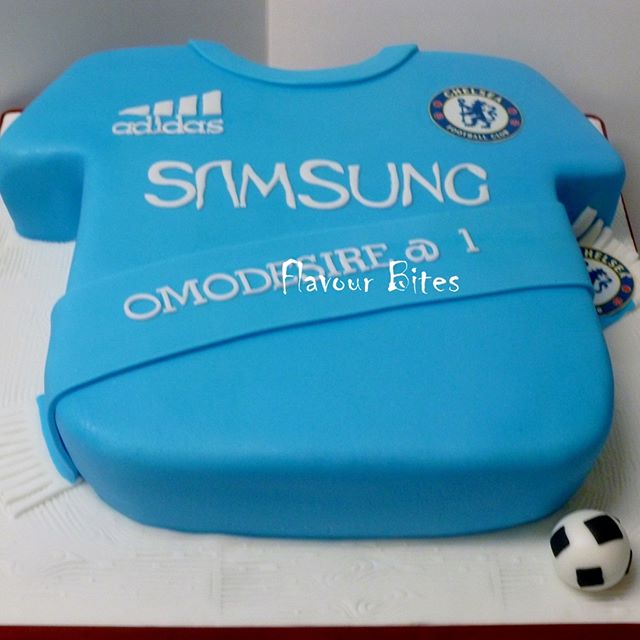 Adidas t clearance shirt cake